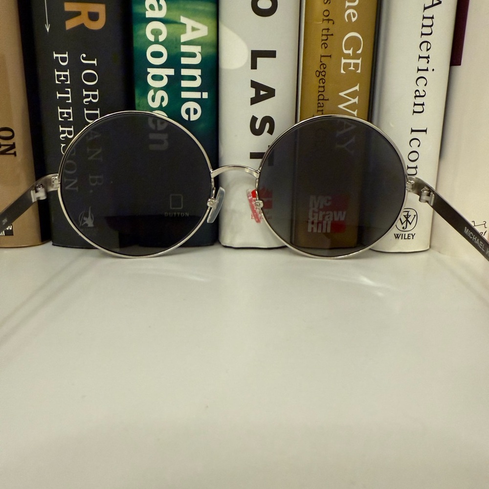 Michael Kors LARGE ROUND Women's Sunglasses Gradient Lens Black MK5020 - Picture 5 of 5
